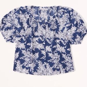 ABERCROMBIE & FITCH FLORAL LOOSE FIT BLOUSE